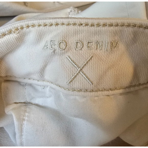 American Eagle Super Stretch Jegging Women's 6 Off White Distressed Raw Hem - Picture 5 of 16